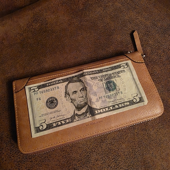 HAUT-TON Genuine Leather 100% Authentic Wallet - Picture 4 of 5